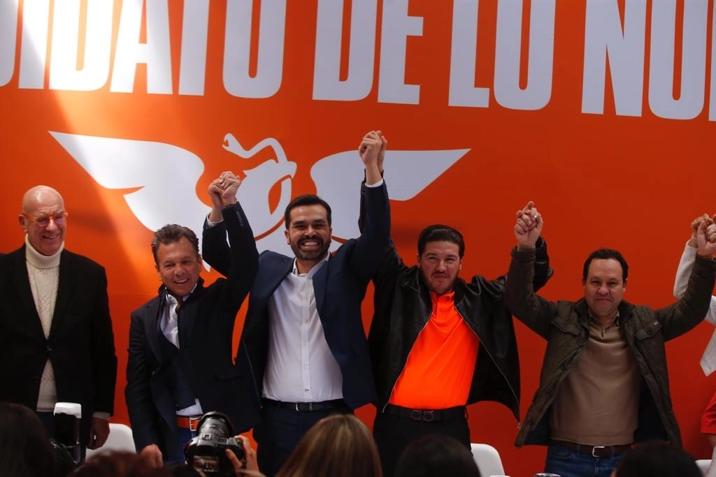 El diputado con licencia Jorge Álvarez Máynez se registra como precandidato único a la presidencia de Movimiento Ciudadano. Foto José Antonio López