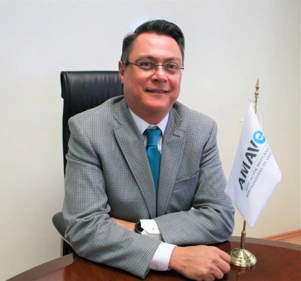 Mauricio Medina presidirá la Asociación y Consejo Directivo. Foto. AMAVe.
