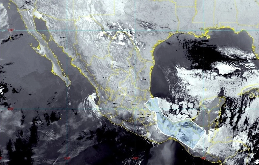 El SMN alertó de temperaturas bajo cero en regiones montañosas, así como lluvias en el sureste mexicano. Foto Twitter @conagua_clima
