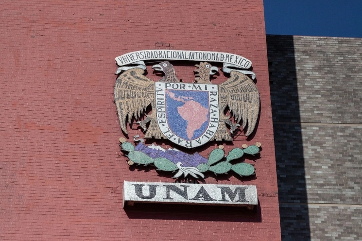 La UNAM debe recuperar su pluralismo y la capacidad de ser escenario de deliberación "libre y sensata", señaló Ambrosio Velasco Gómez, quien se suma a la contienda para ocupar la rectoría. Foto Pablo Ramos / Archivo