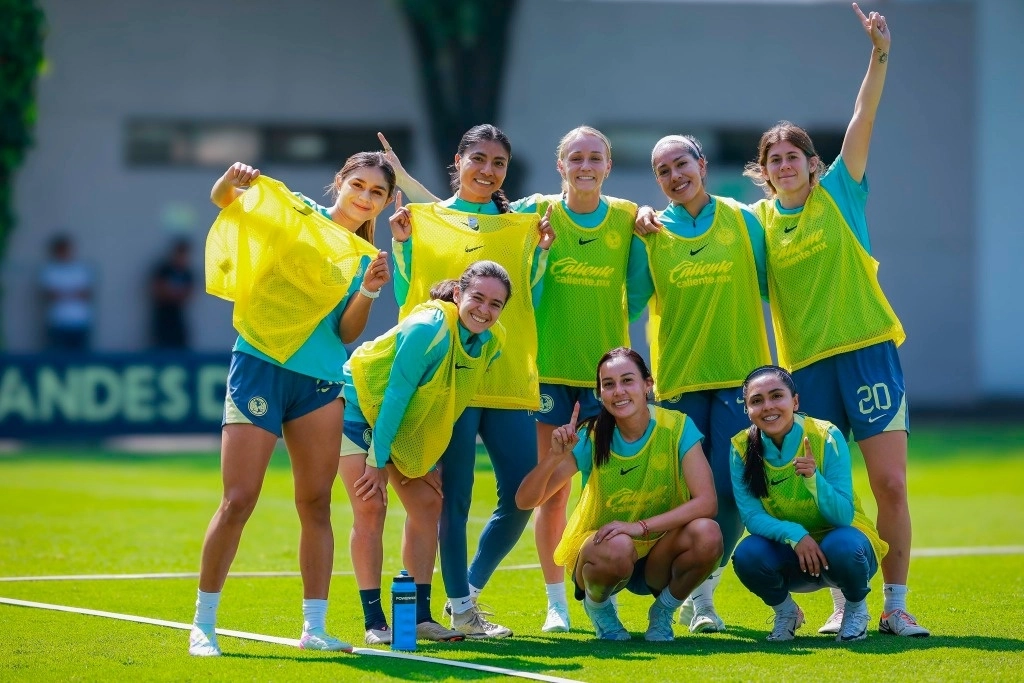 Jugadoras del Club América Femenil. Foto tomada de la cuenta de X @AmericaFemenil