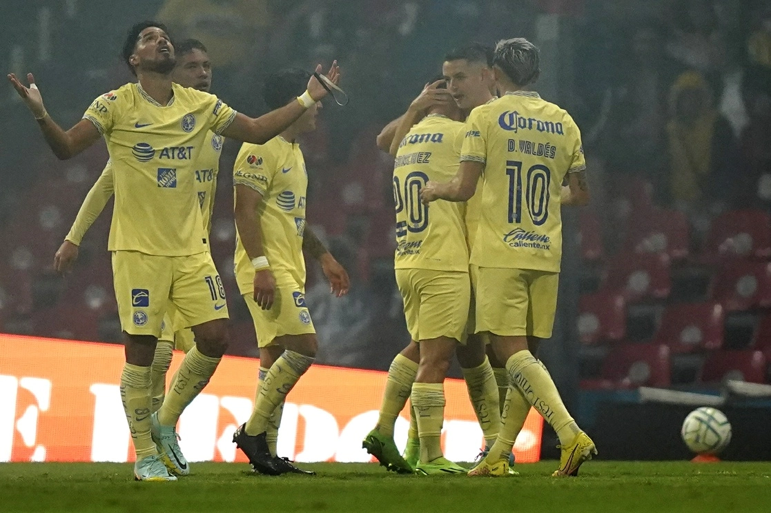El histórico marcador del juego estuvo acompañado por la lluvia. Foto tomada de Twitter