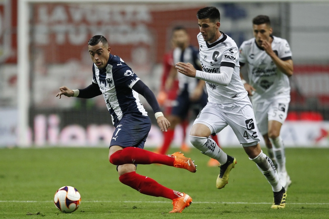 Rogelio Funes Mori, autor de los dos goles del Monterrey. Foto Jam Media