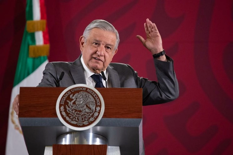Con la visita a Tlaxcala, Andrés Manuel López Obrador retomó sus giras por las comunidades originarias. Foto Pablo Ramos