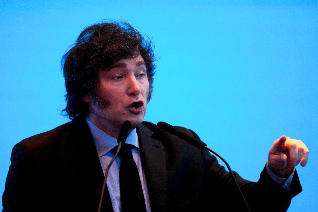 El presidente de Argentina, Javier Milei, habla durante el Foro Económico Internacional de las Américas, en Buenos Aires, Argentina. Foto Ap / Natacha Pisarenko