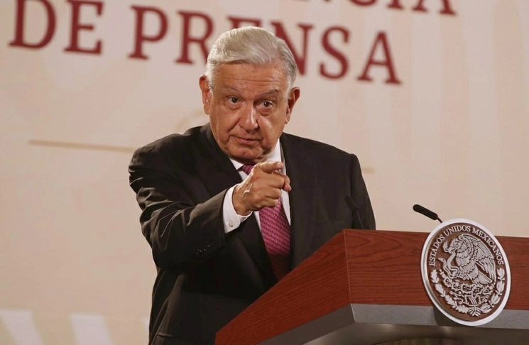 El presidente Andrés Manuel López Obrador dijo que no aceptará en la confrencia matutina a Xóchitl Gálvez, ya que busca hacer propaganda política. Foto José Antonio López

