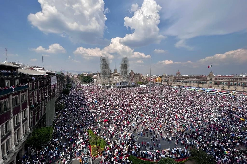 La Plaza de la Constitución durante el discurso del presidente Andrés Manuel López Obrador con motivo de su cuarto año de gobierno, el 27 de noviembre de 2022. Foto Roberto García Ortiz