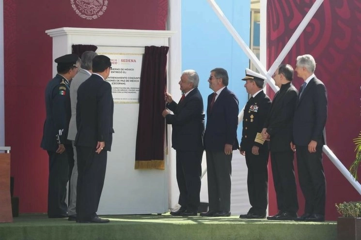 El presidente AMLO en la inauguración Centro de Entrenamiento Conjunto de Paz de México, en Edomex. Foto LA JORNADA/José Antonio López