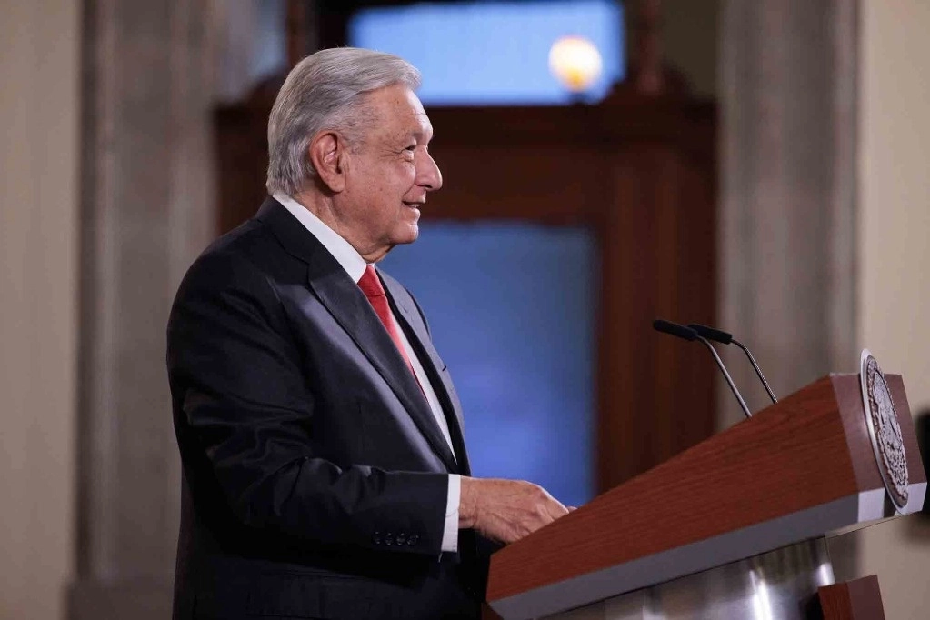 Uno de los que critica el fondo compensatorio que estamos creando, es precisamente el que antes manejaba lo de las Afore, señaló el presidente López Obrador. Foto Presidencia