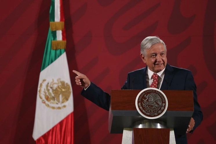 Andrés Manuel López Obrador dijo que su gobierno no solapará la impunidad ni la corrupción. Foto Yazmín Ortega Cortés