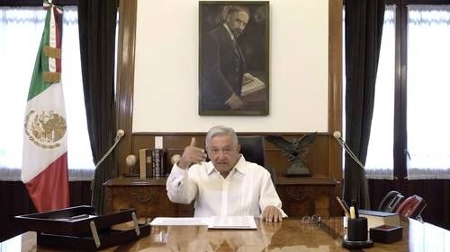En un video difundido en redes sociales el Presidente afirmó que hay circunstancias económicas favorables. Foto La Jornada