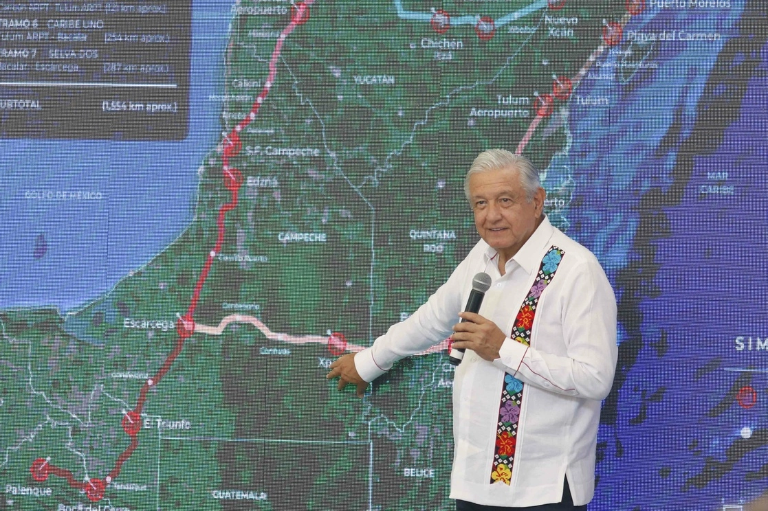 El presidente López Obrador ofreció esta mañana su conferencia matutina desde Veracruz. Foto cortesía Presidencia