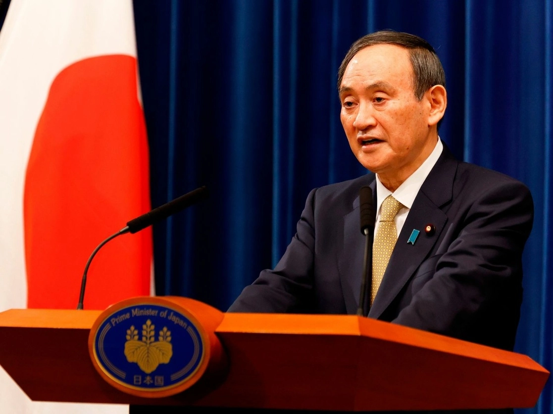 "Seguimos viendo una situación grave", dijo sobre la pandemia del primer ministro, Yoshihide Suga, el 13 de enero de 2021. Foto Ap 