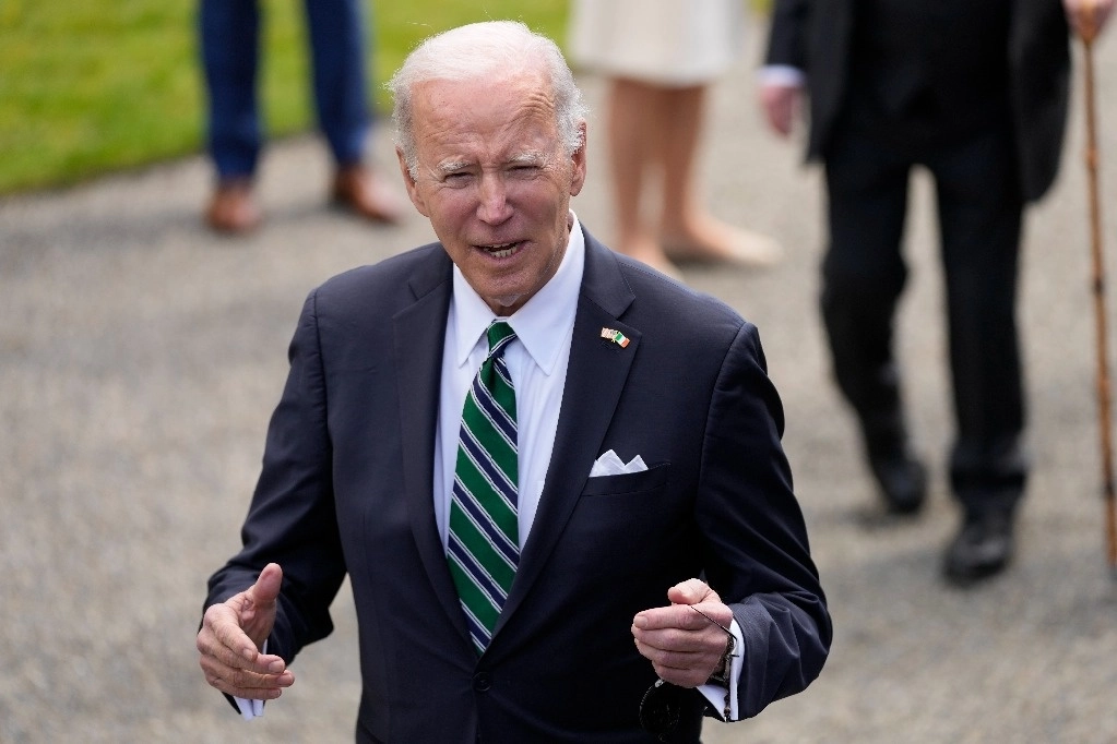 El presidente Joe Biden anunció un plan para extender la cobertura de salud a los migrantes que llegaron de niños a Estados Unidos, conocidos como "dreamers", el 13 de abril de 2023. Foto Ap