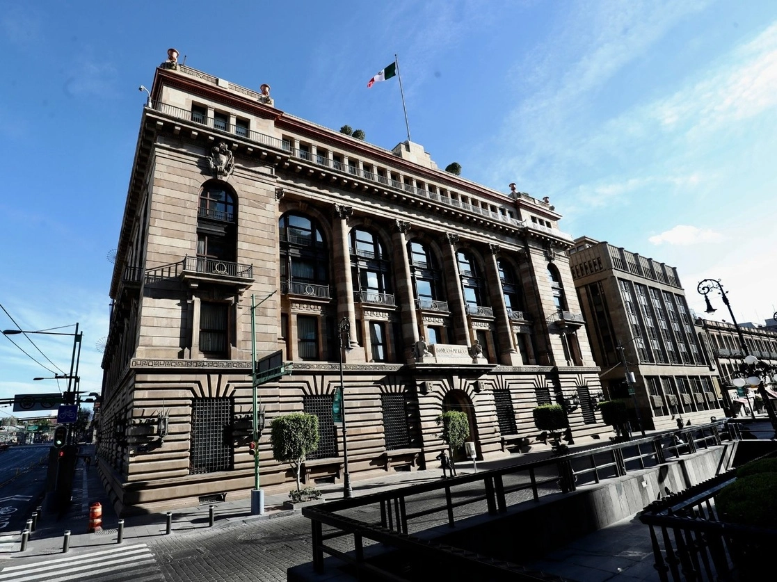 Sede del Banco de México en el Centro Histórico de la Ciudad de México. Foto Luis Castillo / Archivo