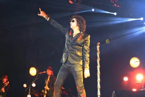 Un nuevo libro de la editorial Difácil titulado ‘El método Bunbury’ plantea el posible plagio en las canciones de Enrique Bunbury. Foto Javier Salinas