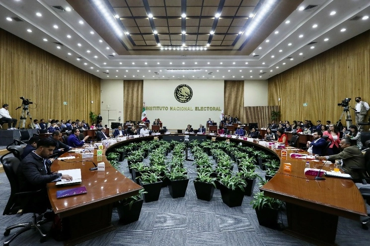 Sala de sesiones del Consejo General del INE en imagen de archivo. Foto Roberto García
