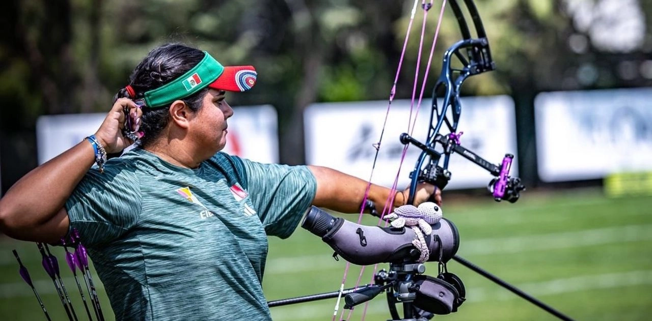 Andrea Becerra se impuso a la surcoreana, Han Seungyeon, en la final de tiro con arco modalidad compuesto individual, en la Copa del Mundo de la especialidad que se celebra en Antalya,Turquía. Foto  