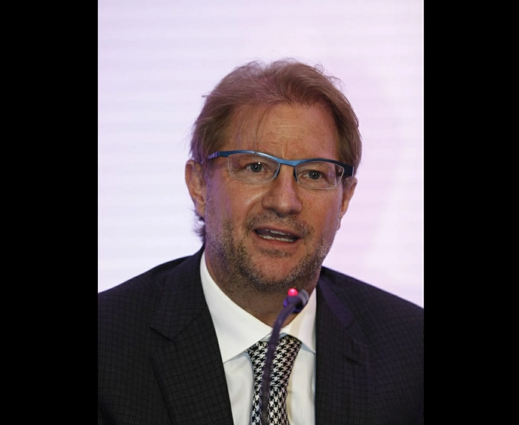 La UIF congelo las cuentas de Andrés Roemer, sobre quien existen indagatorias por múltiples acusaciones de agresión sexual. Foto Cuartoscuro/Archivo 