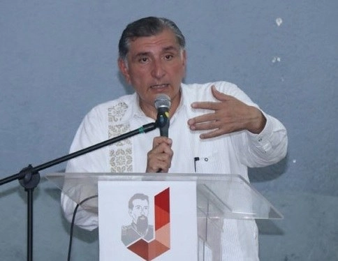 El gobernador de Tabasco, Adán Augusto López anunció la cancelación de eventos masivos a causa de la pandemia. Foto tomada del Twitter @adan_augusto