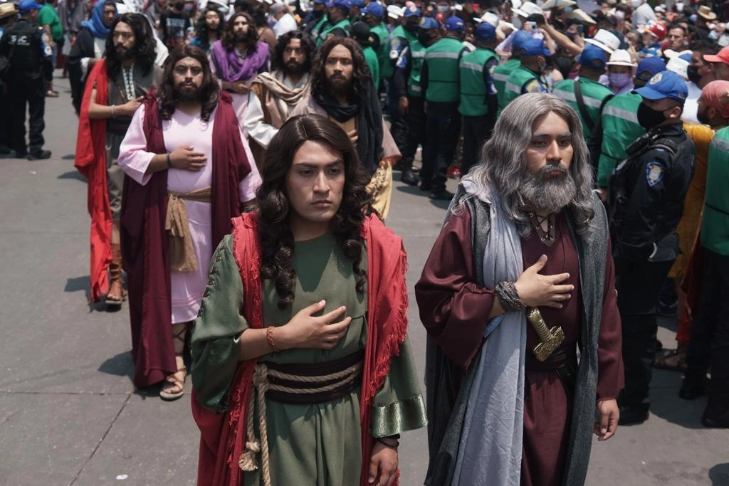 Representación 179 de la Pasión de Cristo, en la alcaldía Iztapalapa, Ciudad de México. Foto Pablo Ramos
