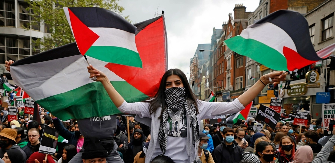 En Londres se llevó a cabo una de las más grandes manifestaciones, el 15 de mayo pasado. Foto AFP
