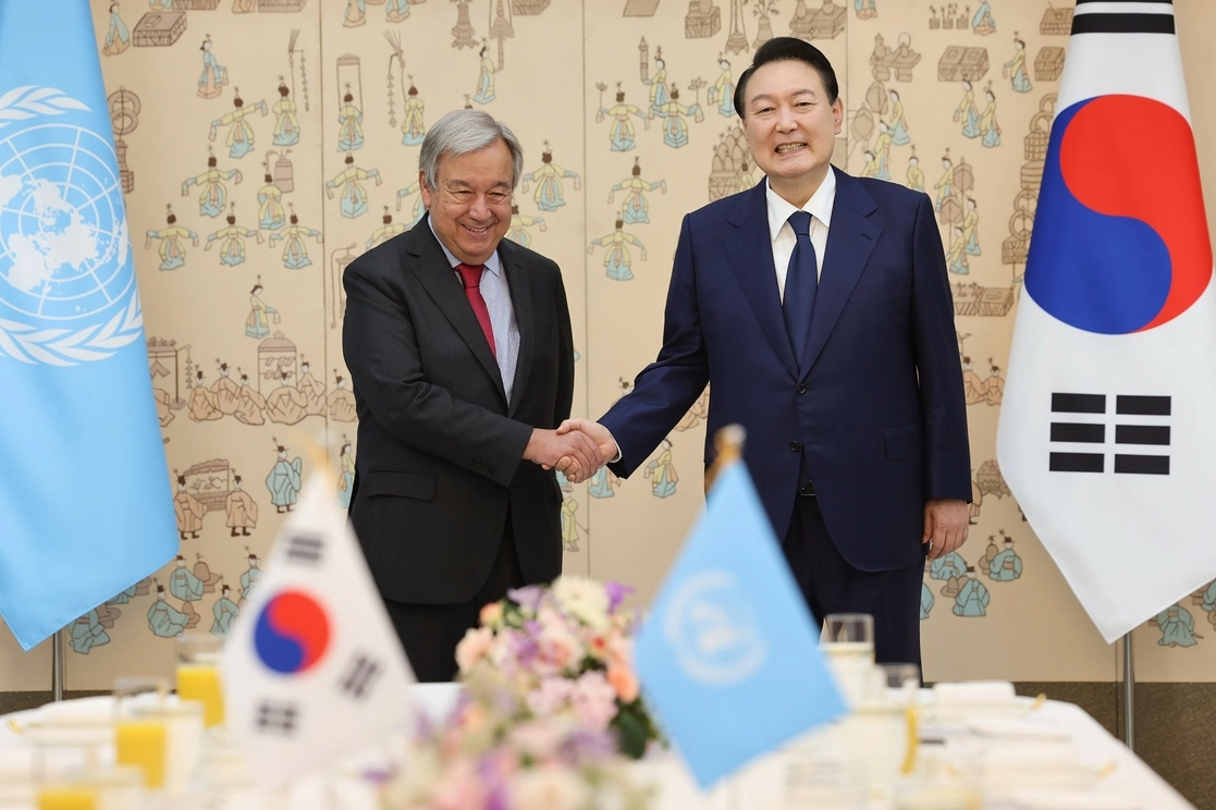 Antonio Guterres, secretario general de la ONU se reunió en Seúl con Yoon Suk Yeol, presidente de Corea del Sur. Foto Ap