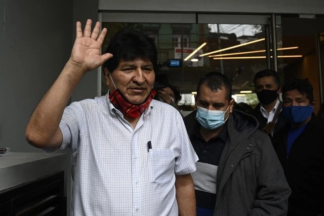 La justicia boliviana anuló la orden de detención contra el ex mandatario izquierdista Evo Morales. Foto Afp 