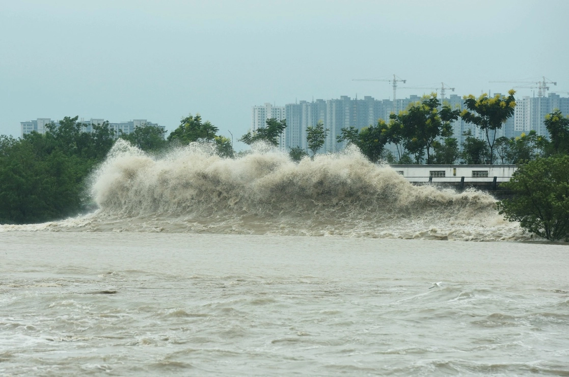 La tormenta ‘Muifa’ golpeó la ciudad de Zhoushan en la provincia de Zhejiang, el 14 de septiembre de 2022. Foto Afp 
