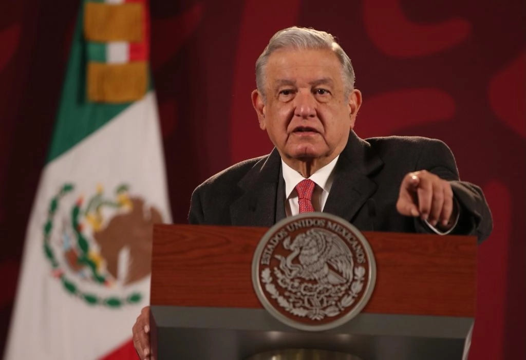 El presidente Andrés Manuel López Obrador durante la conferencia de prensa en Palacio Nacional, en imagen de ayer. Foto José Antonio López

