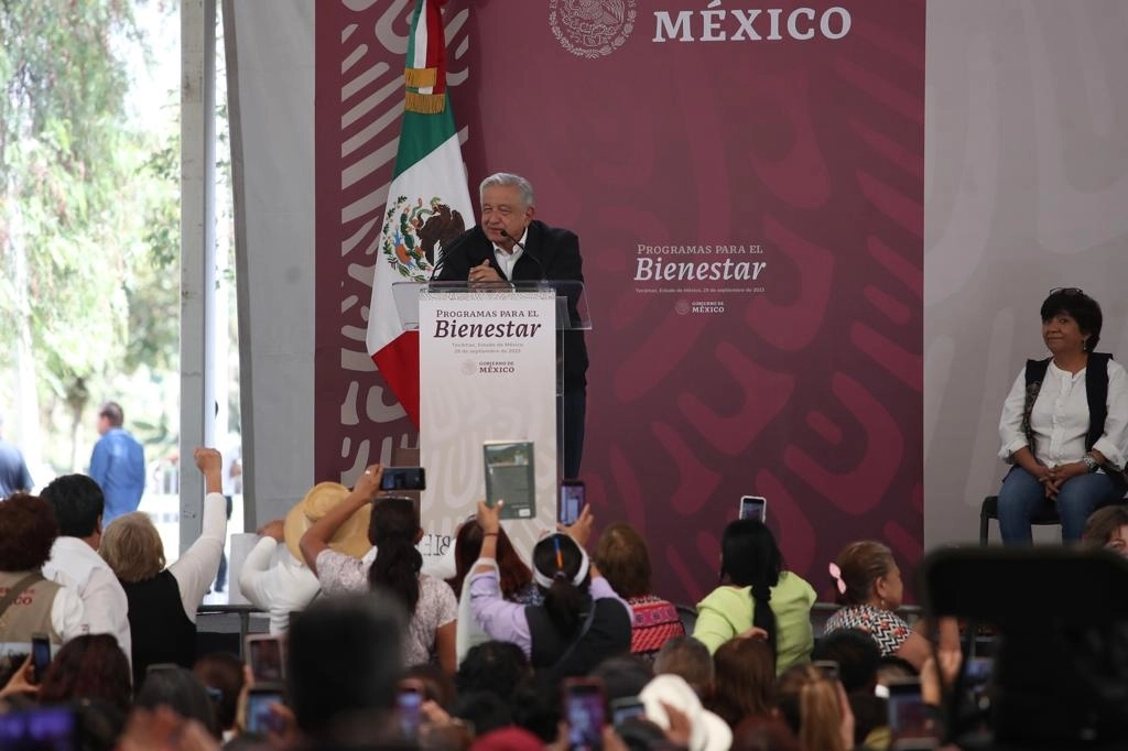 El presidente Andrés Manuel López Obrador durante la presentación de Programas para el Bienestar, en el Parque Ecológico y Deportivo Sierra Hermosa, en Tecámac, Estado de México, el 29 de septiembre de 2023. Foto Yazmín Ortega Cortés