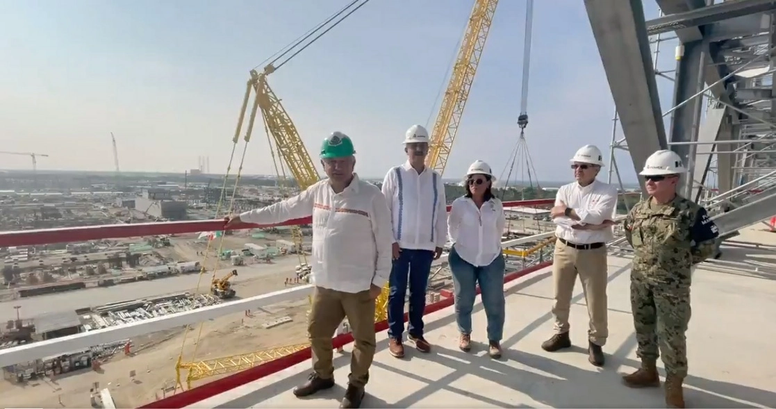 A nueve meses de la inauguración, el Presidente anunció que se intensificarán las obras. Foto Gobierno de México