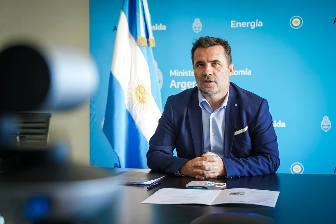 Ministro de energía de Argentina, Dario Martínez en imagen tomada de su cuenta de twitter