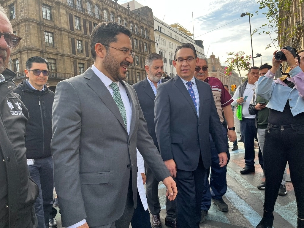 El jefe de Gobierno, Martí Batres, cumplió 200 días en el cargo, por lo que ofreció un informe. Foto Luis Castillo / archivo 