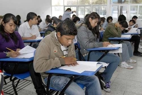 La Comipems informó que este domingo se publicará la convocatoria al Concurso 2021 de Asignación a la Educación Media Superior de la Zona Metropolitana de la Ciudad de México. Foto María Meléndez Parada / Archivo