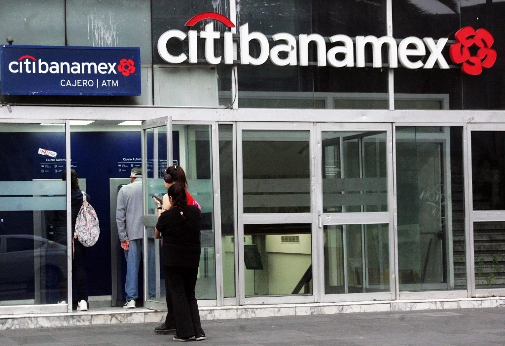 La sucursal de Citibanamex ubicada en avenida Juárez en la Ciudad de México, el 23 de septiembre de 2024. Roberto García Rivas