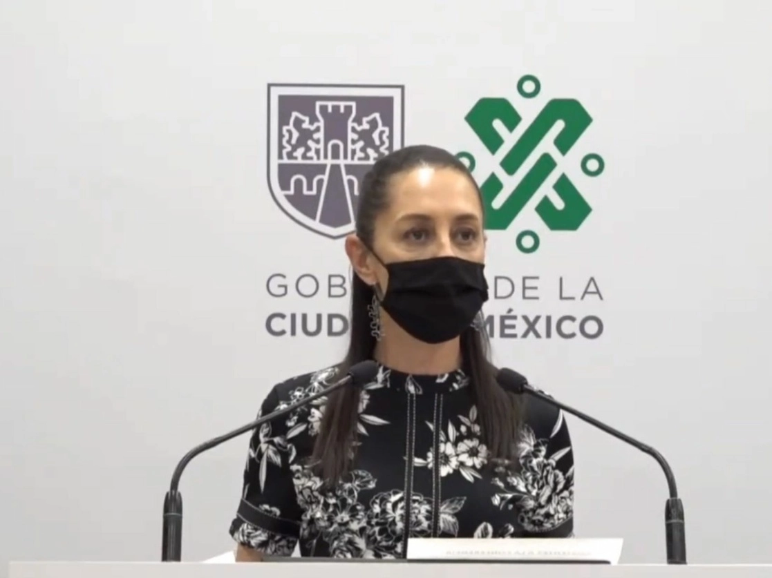 La jefa de Gobierno, Claudia Sheinbaum, durante la conferencia de prensa en la Ciudad de México. Foto tomada de la transmisión a través del Twitter de @Claudiashein
