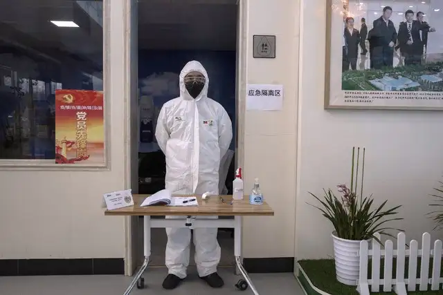 En una fábrica en Pekín, China. Foto Ap 