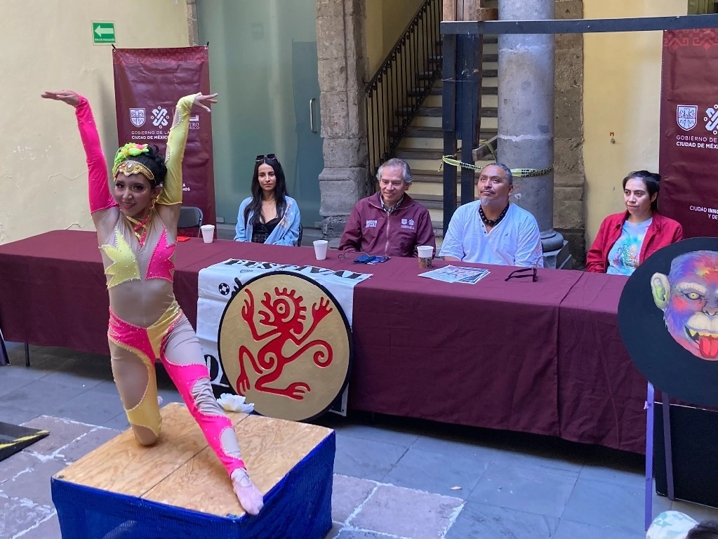 El evento permite conocer la cultura popular, el arte urbano, con el disfrute de los espacios públicos. Foto 'La Jornada'