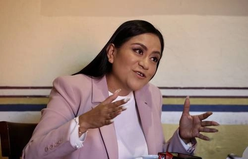 La Secretaría de Bienestar apoya en su rehabilitación a 19 mil infantes que viven con discapacidad en el país, con apoyo de la Fundación Teletón, señaló Ariadna Montiel Reyes, titular de la dependencia. Foto Luis Castillo / Archivo