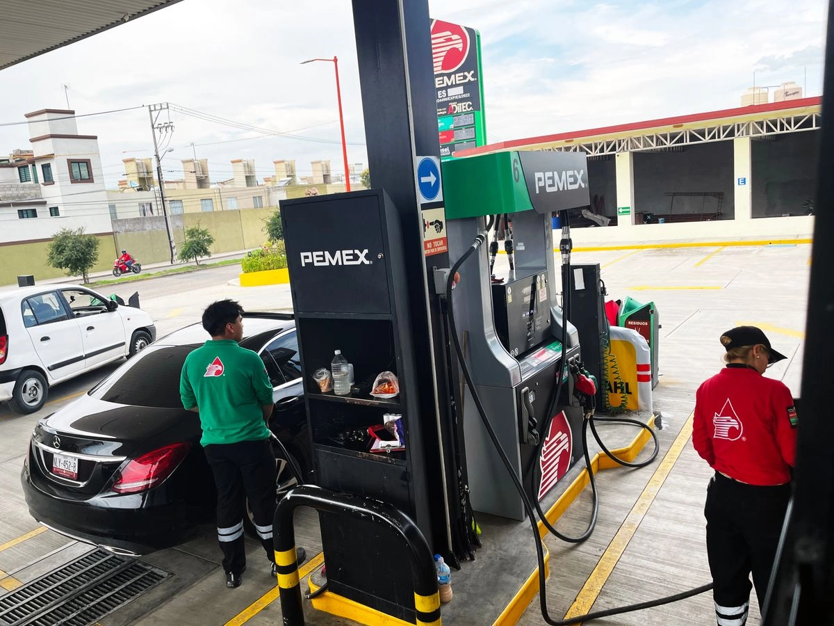La calificadora Moody´s señaló que los apoyos gubernamentales a Pemex han afectado a largo plazo la economía del país. Foto 