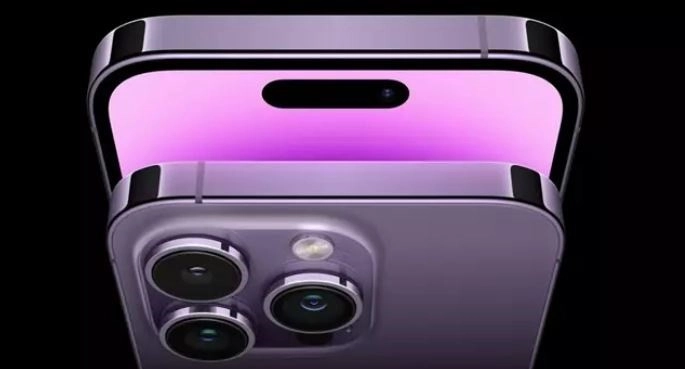 Apple está recortando la producción del iPhone 14 Plus y aumentando la del iPhone 14 Pro, más caro, debido a la escasa demanda del modelo de gama media. Foto Europa Press