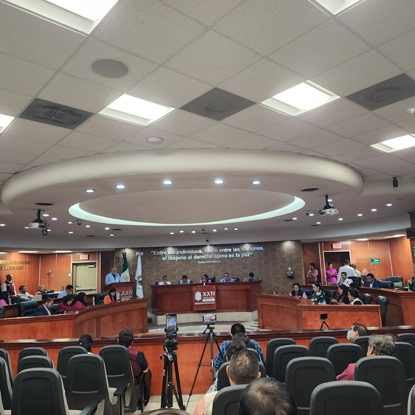 Con 20 votos, 4 en contra y una abstención fue aprobado el proyecto. Foto José Manuel Yepiz