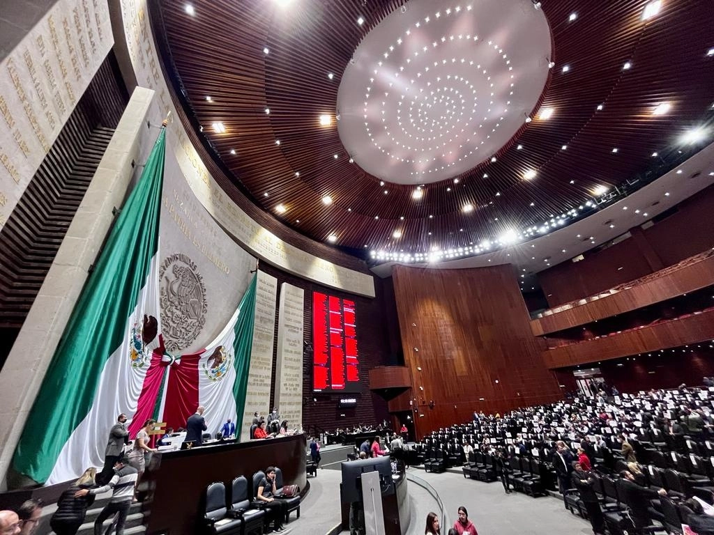 Inicio de la sesión de la Cámara de Diputados, en la Ciudad de México, el 6 de diciembre de 2022. Foto Roberto García Ortiz 


