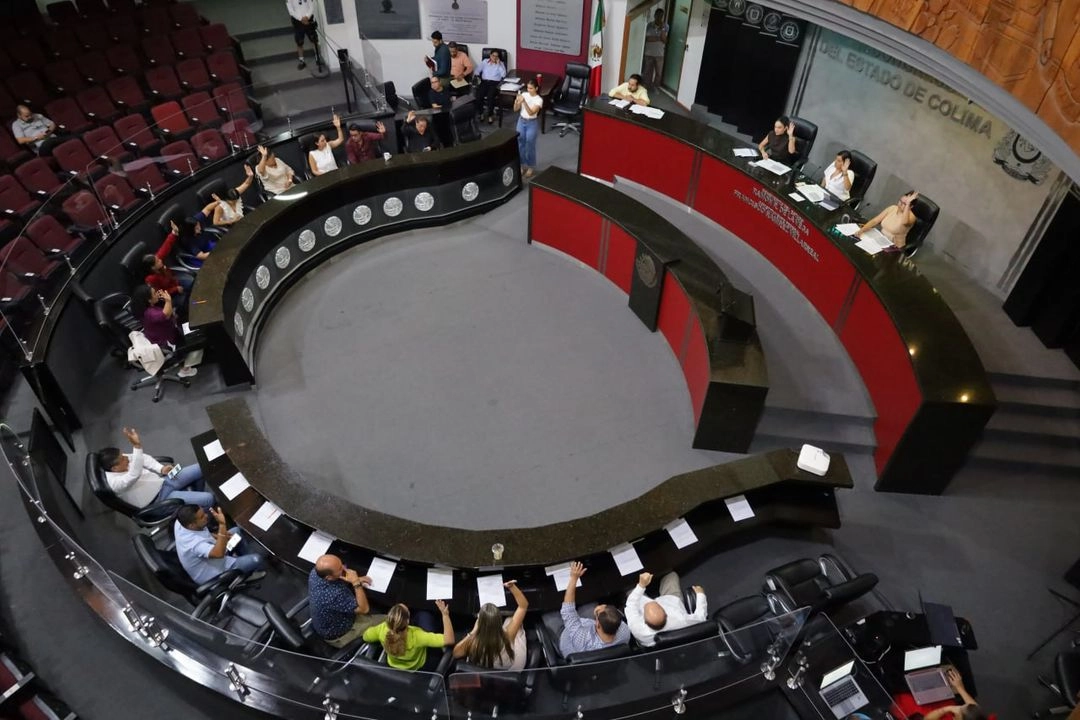 Congreso de Colima aprobó iniciativa para tipificar como delito el uso de la IA para modificar imágenes o video con fines de humillación o denigración. Foto