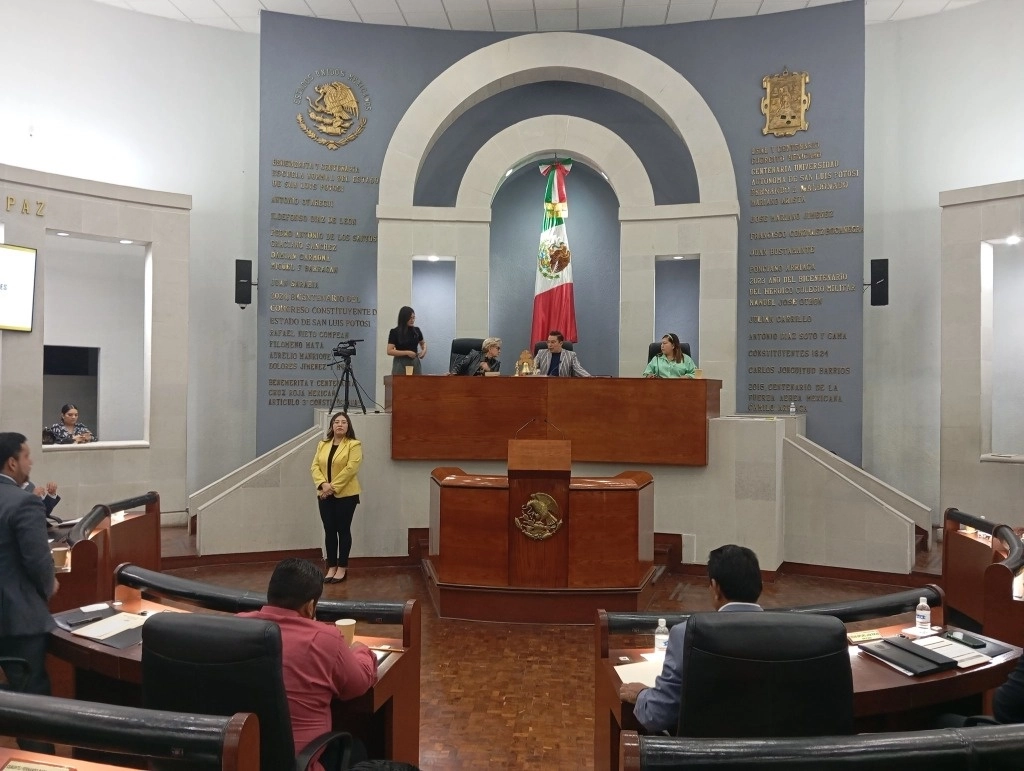 El dictamen fue enviado por el Senado de la República, y luego de su aprobación por el Congreso estatal se remitirá de nueva cuenta al Senado. Foto @CongresoEdoSLP