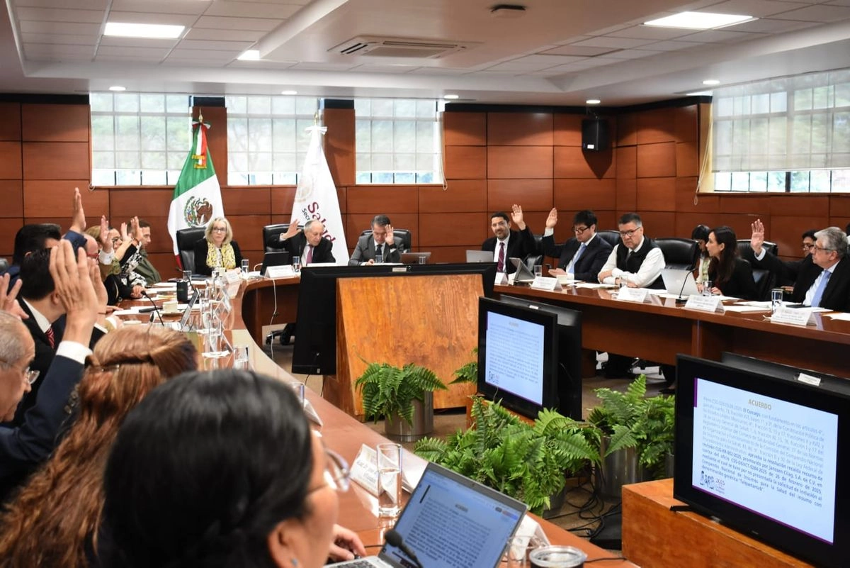 La sesión ordinaria del Consejo de Salubridad General fue encabezada por el titular de la Secretaría de Salud, David Kershenobich. Foto 