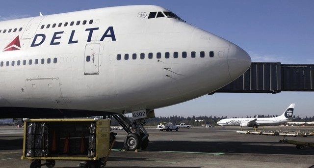 Delta Air Lines señaló que tenía problemas para restablecer la ruta. Foto Ap /Archivo