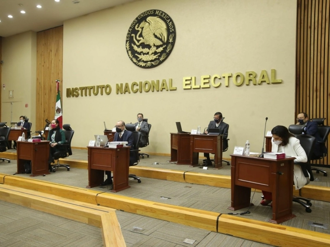 Sesión del Consejo General del INE en imagen de archivo. Foto tomada de la cuenta de Twitter del @INEMexico