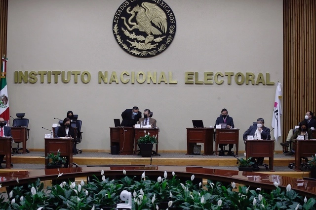 Sesión del Consejo General del INE el pasado 13 de junio de 2021. Foto Cristina Rodríguez